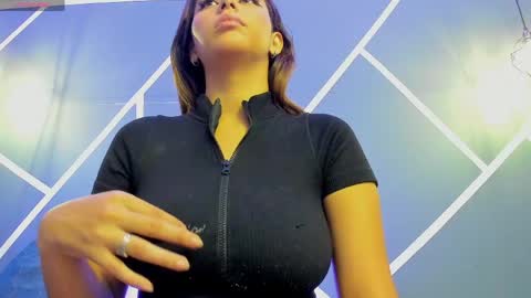 Snapshot of bianca_vega_ chatting on 1, 5, 2026 bianca_vega_ online show from 1, 5, 2026