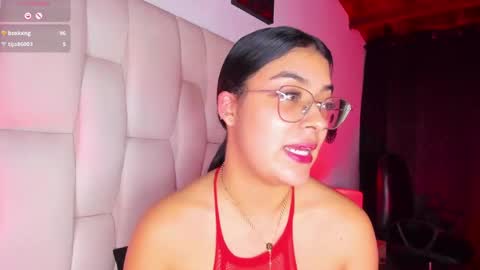 Snapshot of bianca_zaens1 chatting on 8, 1, 2025 B I A N C A online show from 8, 1, 2025