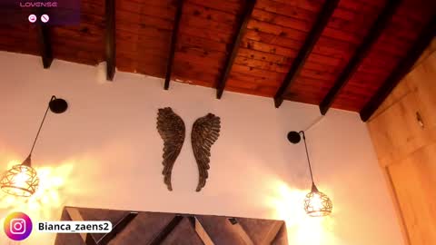 Snapshot of bianca_zaens1 chatting on 8, 3, 2025 B I A N C A online show from 8, 3, 2025