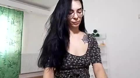 innasugarwild online show from 2, 12, 2024