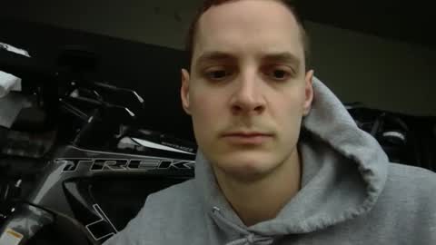 Snapshot of bicyclesocks chatting on 12, 4, 2026 bicyclesocks online show from 12, 4, 2026