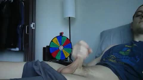 Snapshot of bicyclesocks chatting on 15, 4, 2026 bicyclesocks online show from 15, 4, 2026