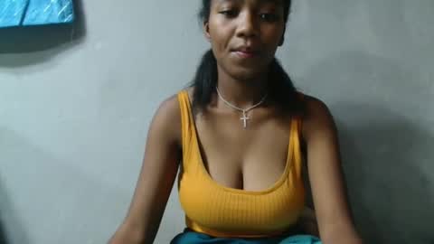 Snapshot of bienvenue987832 chatting on 2, 5, 2026 bienvenue987832 online show from 2, 5, 2026
