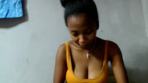 Snapshot of bienvenue987832 chatting on 18, 5, 2026 bienvenue987832 online show from 18, 5, 2026