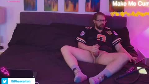 Snapshot of biff_beaverhausen chatting on 4, 10, 2025 Biff Beaverhousen online show from 4, 10, 2025