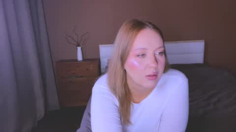 Snapshot of big_ass_blonde chatting on 10, 2, 2025 Eva online show from 10, 2, 2025