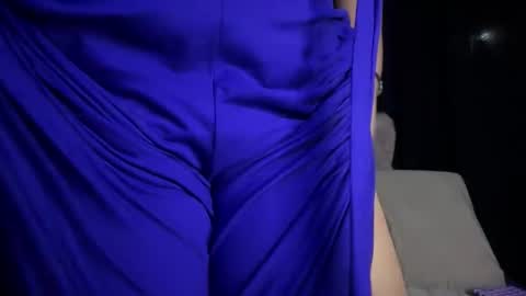 lau li online show from 10, 10, 2025