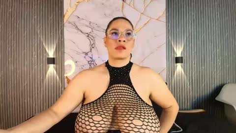 Tell me Sophia  online show from 17, 4, 2026