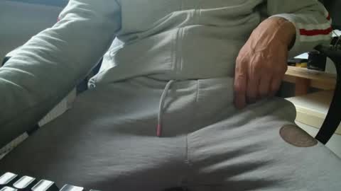 Snapshot of bigassbigdick66 chatting on 18, 5, 2026 bigassbigdick66 online show from 18, 5, 2026
