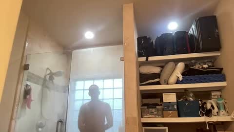 Snapshot of bigators chatting on 9, 12, 2024 bigators online show from 9, 12, 2024