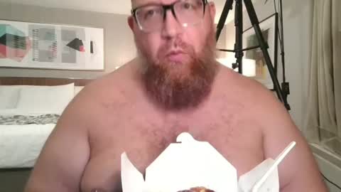 Snapshot of bigbear4cuddles chatting on 4, 7, 2026 BigBear4Cuddles online show from 4, 7, 2026