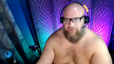Snapshot of bigbear4cuddles chatting on 7, 7, 2026 BigBear4Cuddles online show from 7, 7, 2026
