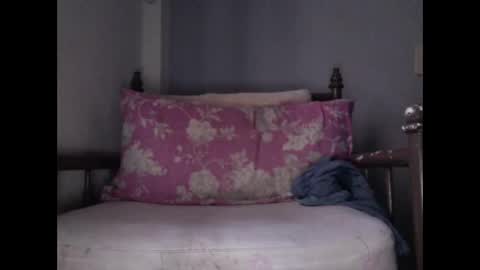 Snapshot of bigbeastmex chatting on 16, 4, 2026 Emi online show from 16, 4, 2026