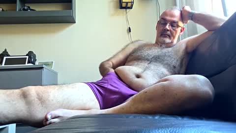 Snapshot of bigbibear88 chatting on 28, 4, 2026 bigbibear88 online show from 28, 4, 2026