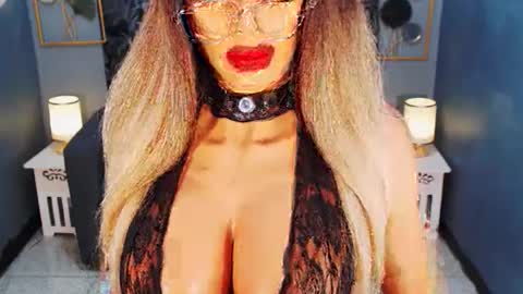 Snapshot of bigbomblhoraine chatting on 1, 7, 2026 Loraine Cruz online show from 1, 7, 2026