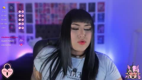 bigboobs cloe online show from 21, 10, 2025