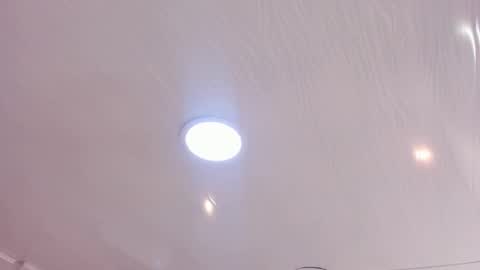   online show from 30, 10, 2025