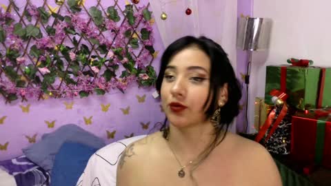 Snapshot of bigboobsrose chatting on 13, 12, 2024 Rose online show from 13, 12, 2024