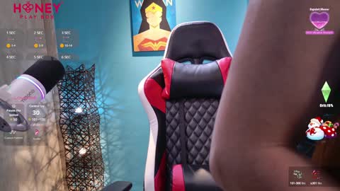 kyra Moor online show from 23, 1, 2025