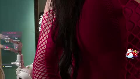 kyra Moor online show from 6, 3, 2025