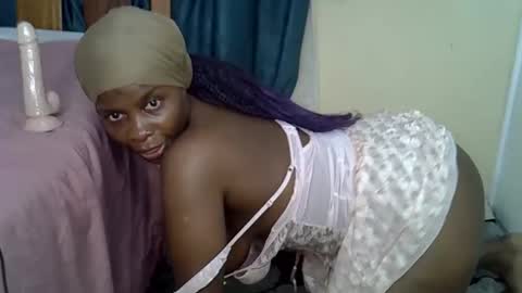 Vee online show from 4, 11, 2025