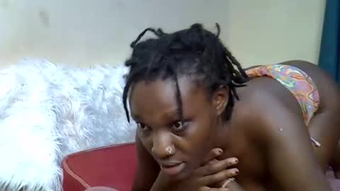 Vee online show from 5, 12, 2025