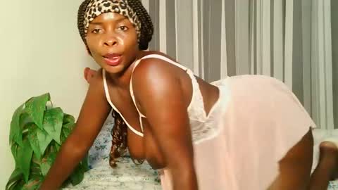 Vee online show from 6, 4, 2026