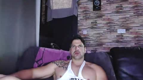 Snapshot of bigboyband chatting on 30, 11, 2025 Bigboyband online show from 30, 11, 2025