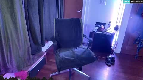 Snapshot of bigbro42069 chatting on 14, 4, 2026 BigBro online show from 14, 4, 2026