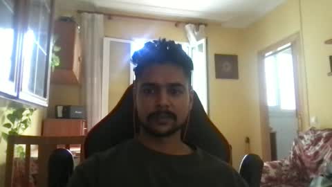 Snapshot of bigbrown_boy chatting on 23, 9, 2025 bigbrown_boy online show from 23, 9, 2025