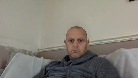 Snapshot of bigbumlover2377 chatting on 12, 12, 2024 bigbumlover2377 online show from 12, 12, 2024