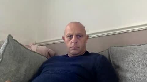 Snapshot of bigbumlover2377 chatting on 21, 10, 2025 bigbumlover2377 online show from 21, 10, 2025