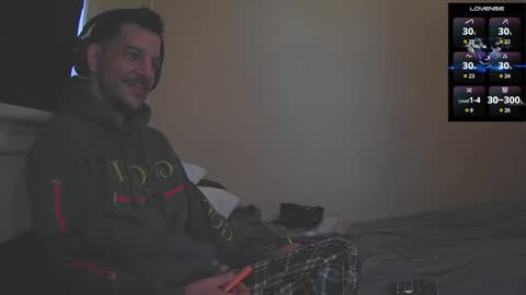 Jon - Im Straight online show from 8, 10, 2025