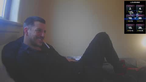 Jon - Im Straight online show from 28, 11, 2025