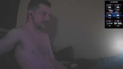 Jon - Im Straight online show from 5, 4, 2026