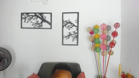 sexy muscle online show from 10, 2, 2025