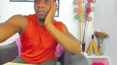 sexy muscle online show from 20, 2, 2025