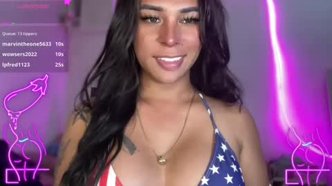 Snapshot of bigcockamanda23 chatting on 11, 11, 2025 queen amanda online show from 11, 11, 2025