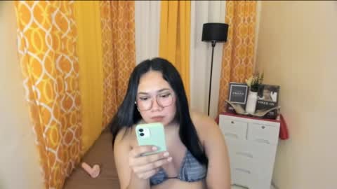 Snapshot of bigcocklexie chatting on 25, 4, 2026 BABY LEXIE online show from 25, 4, 2026