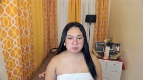 Snapshot of bigcocklexie chatting on 28, 4, 2026 BABY LEXIE online show from 28, 4, 2026