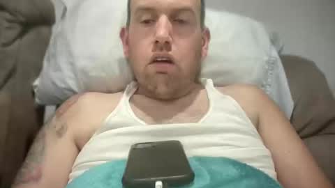 bigcocksuckingslut online show from 28, 12, 2024