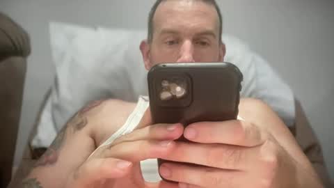 bigcocksuckingslut online show from 31, 12, 2024