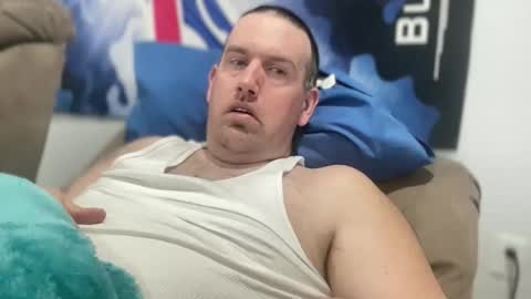 bigcocksuckingslut online show from 3, 3, 2026