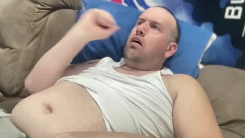 bigcocksuckingslut online show from 19, 3, 2026