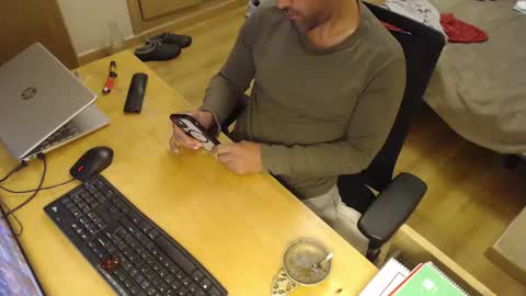 Snapshot of bigcokk34 chatting on 26, 10, 2025 bigcokk34 online show from 26, 10, 2025