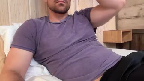 bigcollegecock69690 online show from 18, 2, 2026