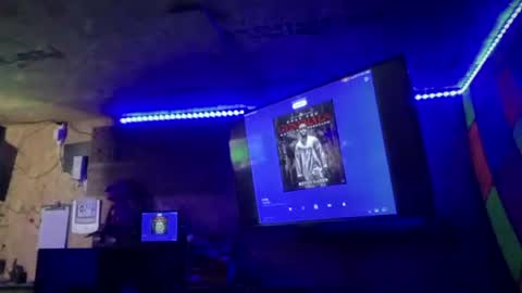 Snapshot of bigdan9068 chatting on 15, 11, 2025 BIG DAN SEXY LORIN PEGALOTT online show from 15, 11, 2025