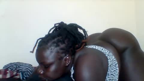 Snapshot of bigdarkass chatting on 15, 1, 2025 VIOLET online show from 15, 1, 2025