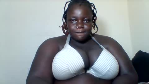 Snapshot of bigdarkass chatting on 10, 2, 2025 VIOLET online show from 10, 2, 2025