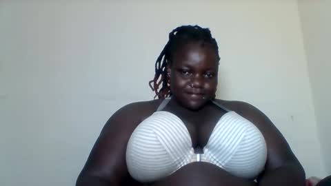 Snapshot of bigdarkass chatting on 12, 2, 2025 VIOLET online show from 12, 2, 2025